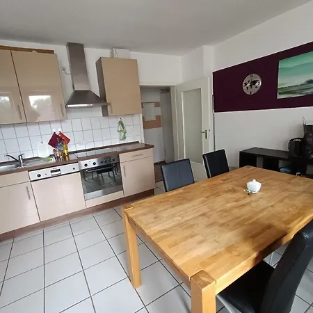 Privatunterkunft Flat In Best Location Düsseldorf